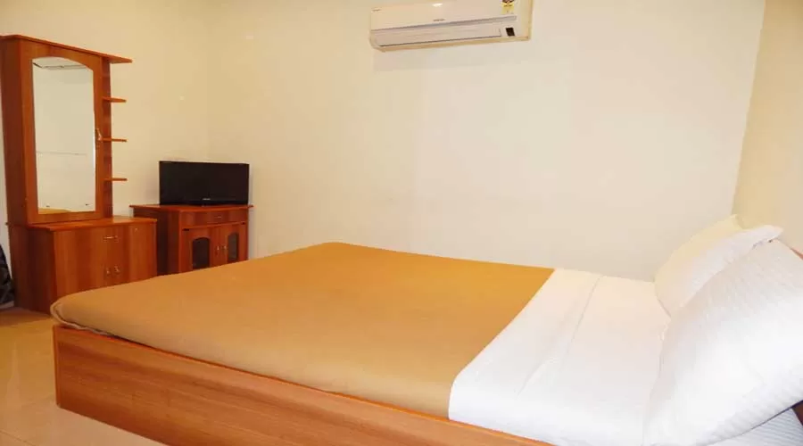 Westend Hotel in matheran at hotelinkonkan.com