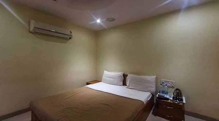 Westend Hotel in matheran at hotelinkonkan.com