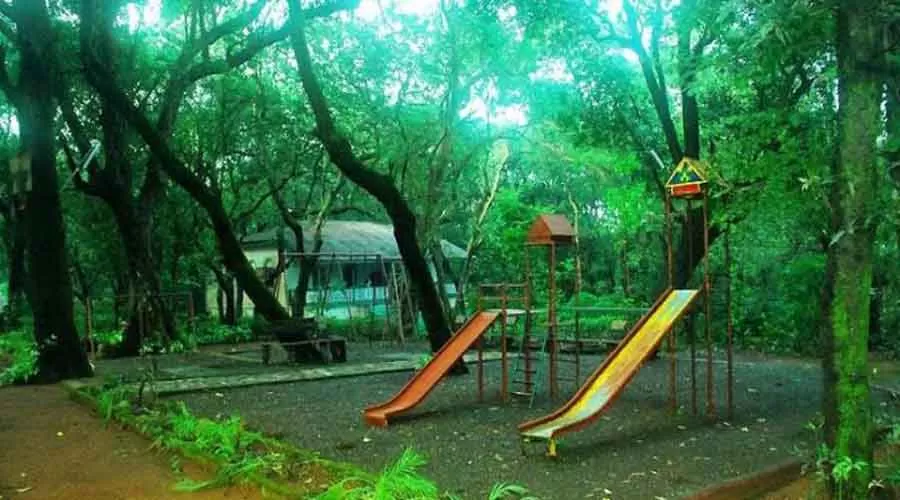 Cecil Hotel in matheran at hotelinkonkan.com
