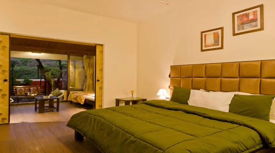Luxury A/C Room with Breakfast in mahabaleshwar