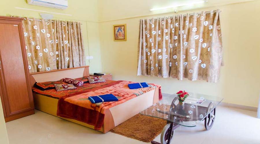 Couple room in mahabaleshwar
