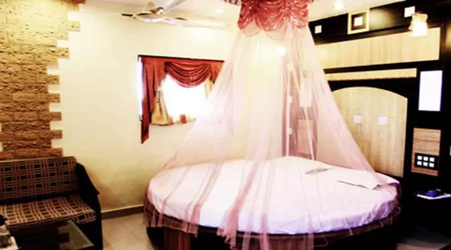 Standard Rooms in mahabaleshwar at hotelinkonkan.com