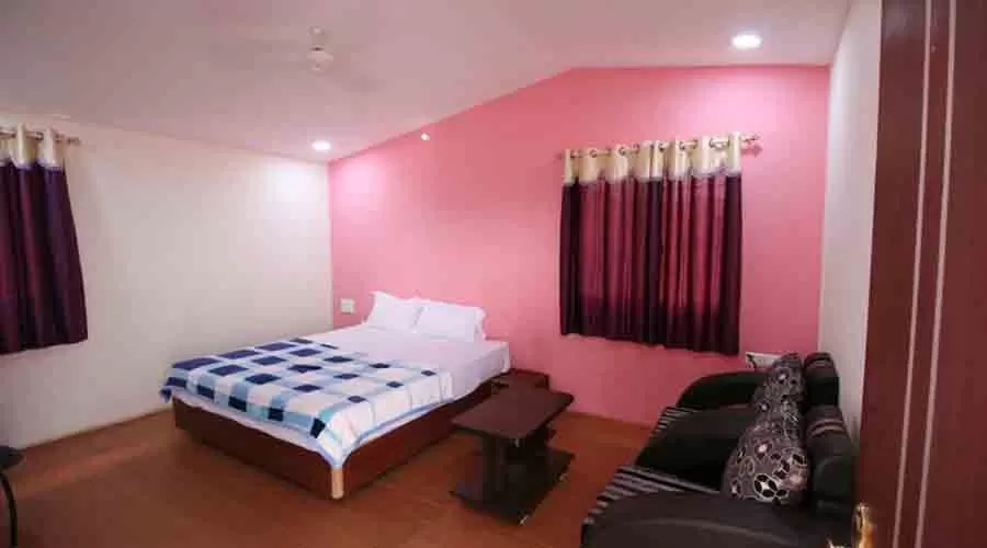 Nature Plateau Paradise in kaas pathar at hotelinkonkan.com