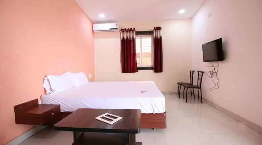 Nature Plateau Paradise in kaas pathar at hotelinkonkan.com