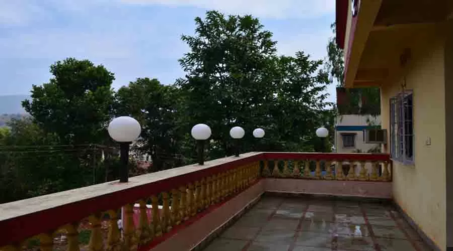 Hotel Shivneri Palace in tapola at  hotelinkonkan.com