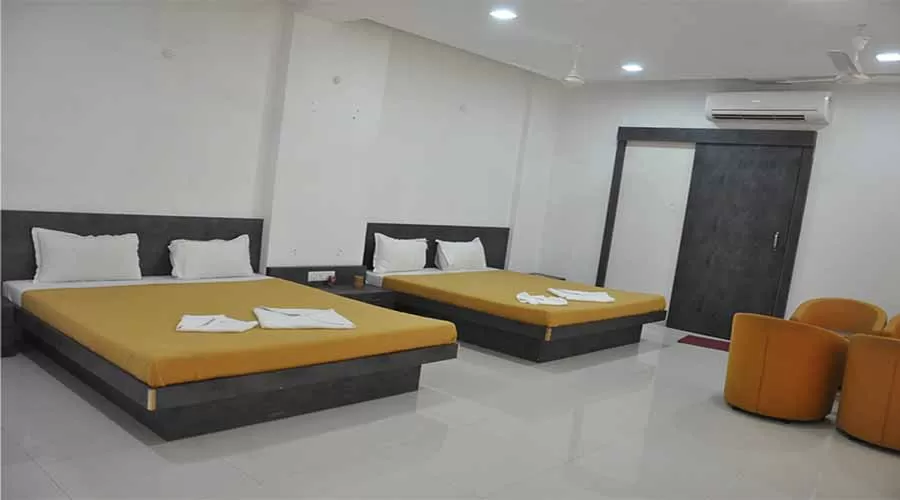 Hotel Raj Cottage in karjat at hotelinkonkan.com