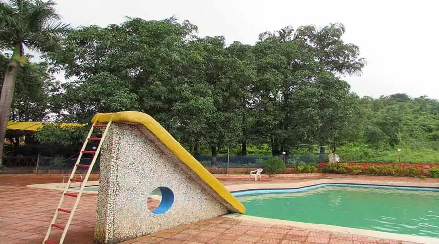 Green View Hotel in karjat at hotelinkonkan.com