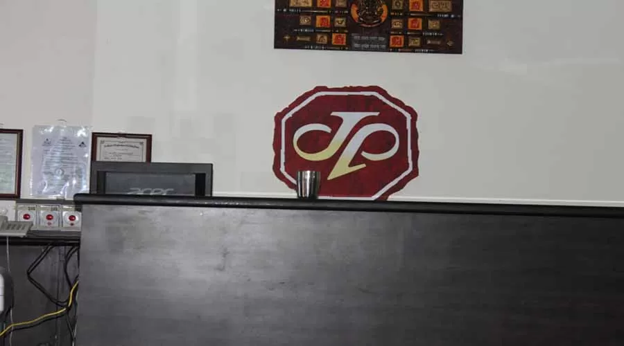 Hotel Janai Palace in ajara at hotelinkonkan.com