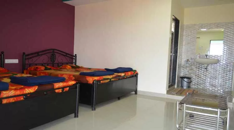 Sakha Niwas Agro Tourism tapola at hotelinkonkan.com