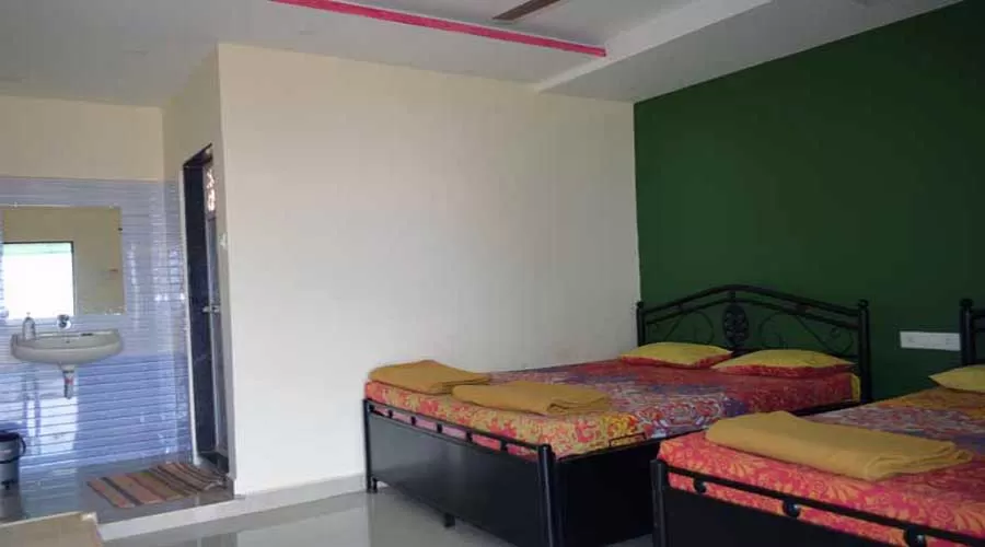 Sakha Niwas Agro Tourism tapola at hotelinkonkan.com