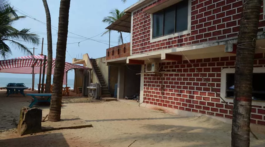 Siddhivinayak Beach Resort in devbaug at hotelinkonkan.com