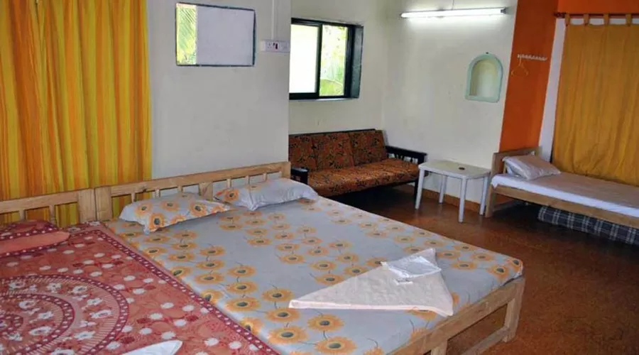 Siddhivinayak Beach Resort in devbaug at hotelinkonkan.com