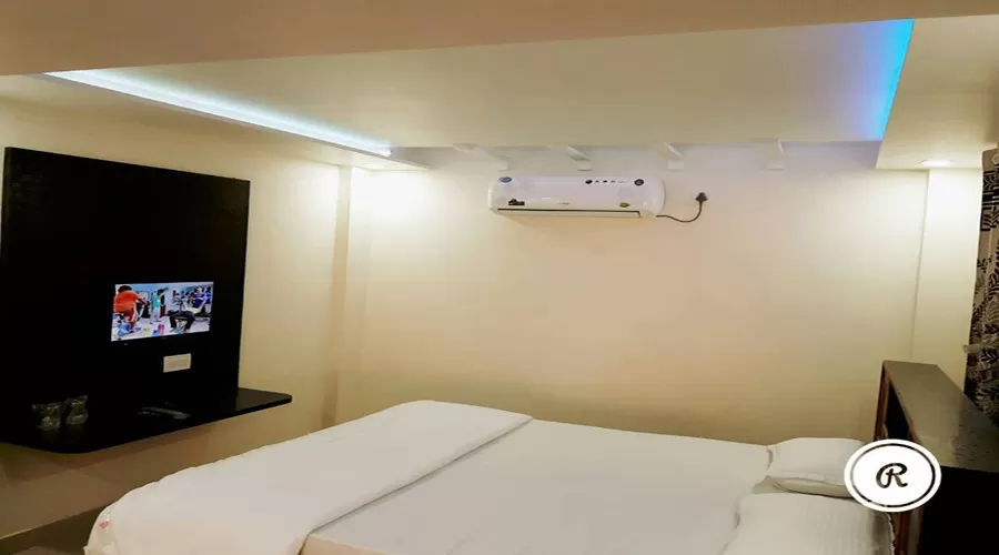 Jay Ganesh Palace malvan at hotelinkonakn.com