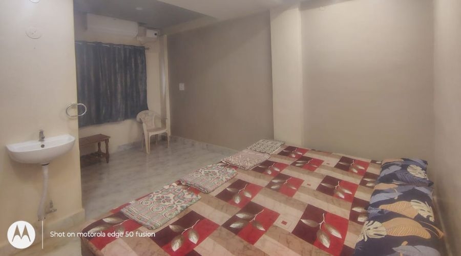Non ac room in Kunkeshwar