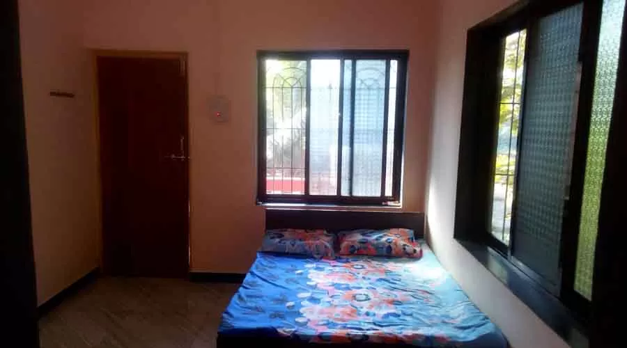 Omkar Sai Niwas  & Annapurna Bhojanalay in ganpatipule