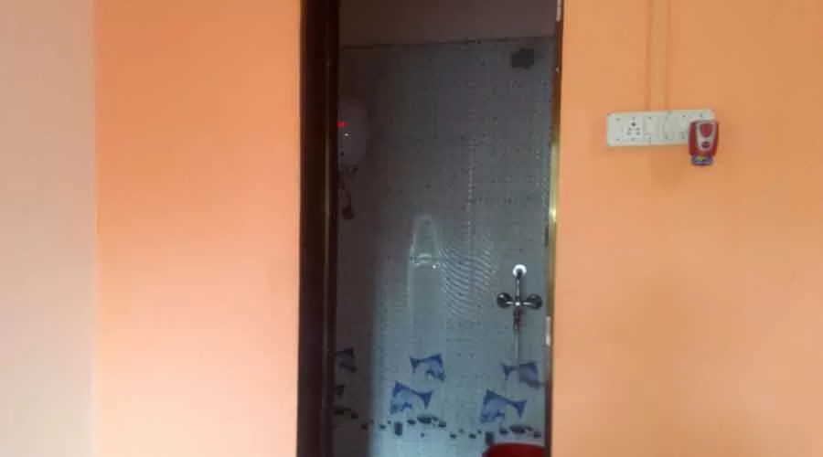 Omkar Sai Niwas  & Annapurna Bhojanalay in ganpatipule