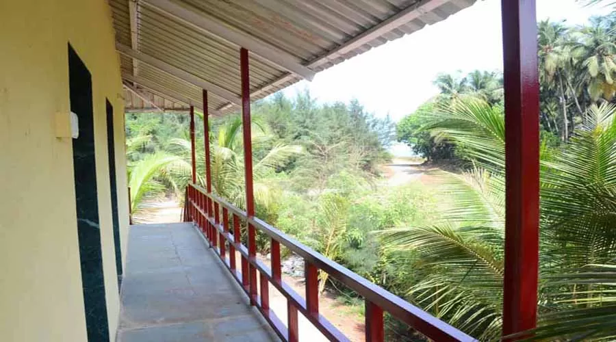 Hotel Samudra in ladghar at hotelinkonkan.com