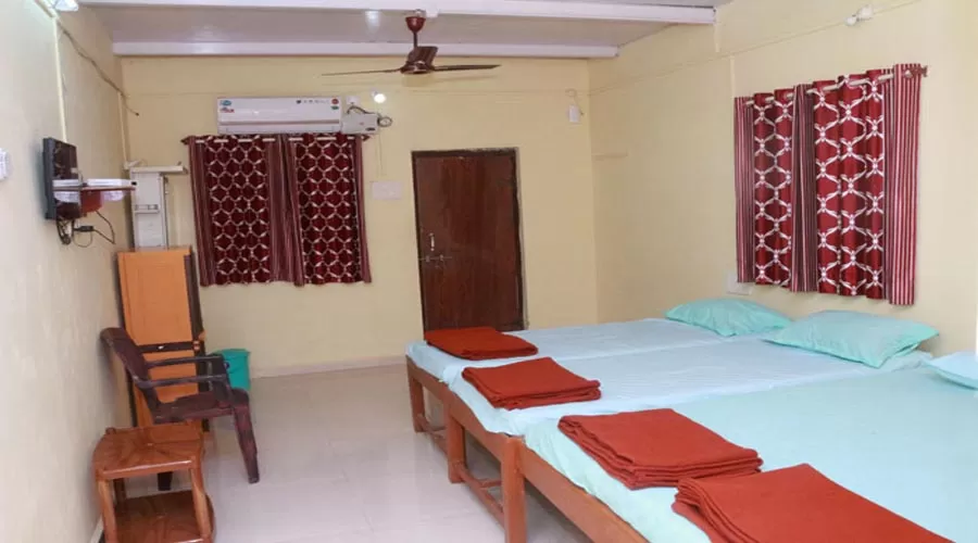 Four Bed Ac Room
