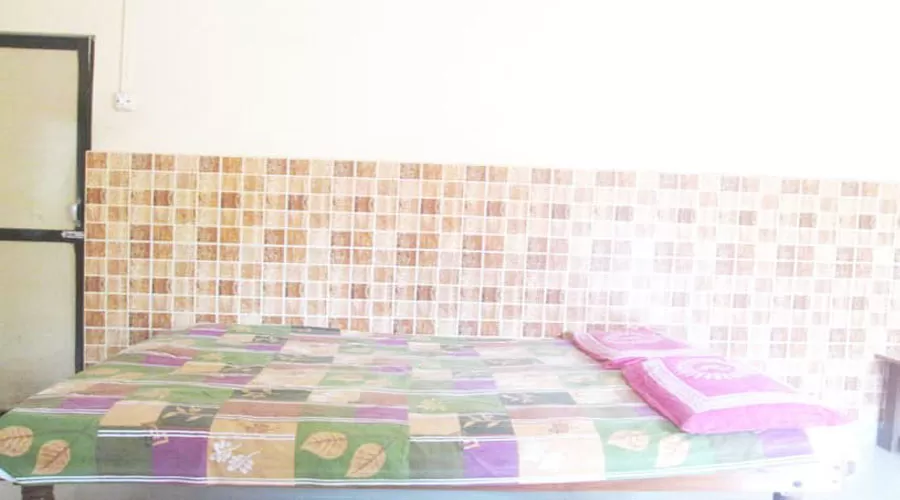 Pravasi Guest House diveagar at hotelinkonkan.com