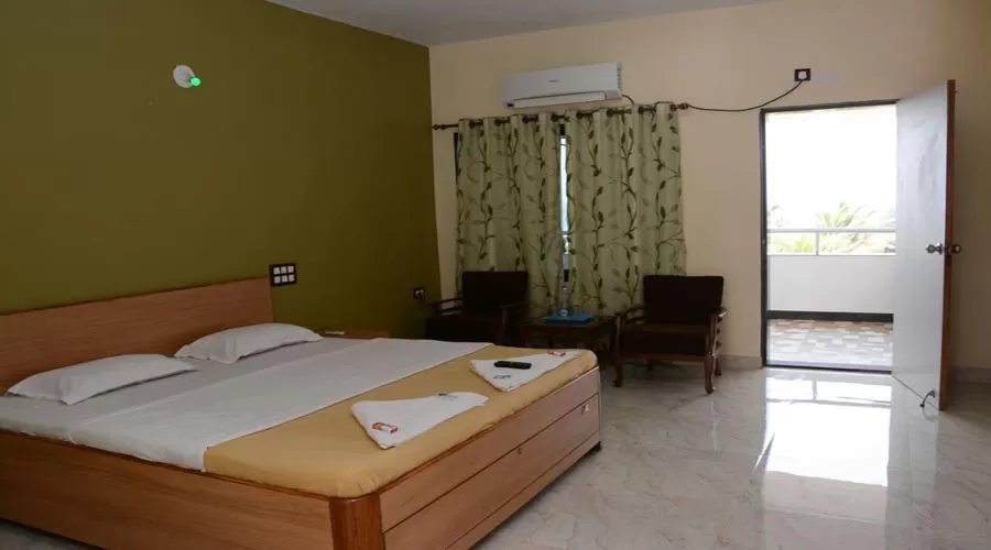 Grande Vista in tarkarli at hotelinkonkan.com