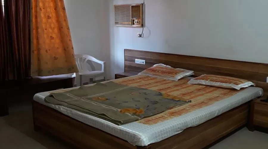 Ac room in dapoli
