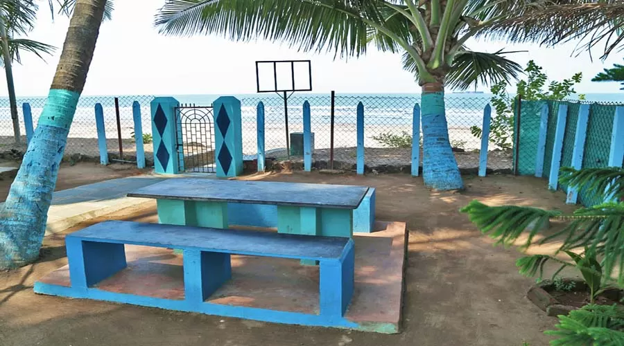 Sea Shore Resort in  murud janjira at hotelinkonkan.com