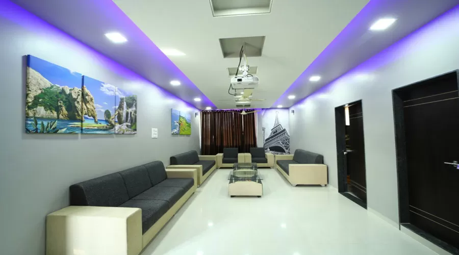 Hotel Sourabh Garden narsobachiwadi