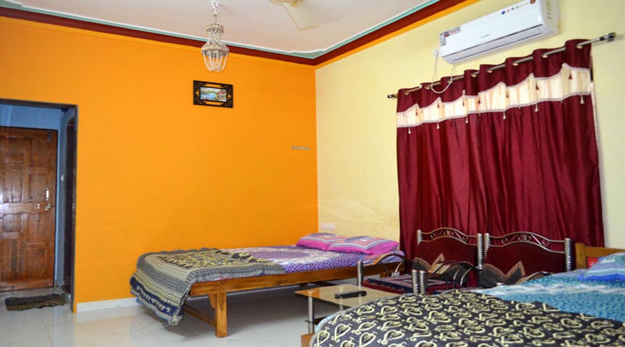 Ac room in guhagar