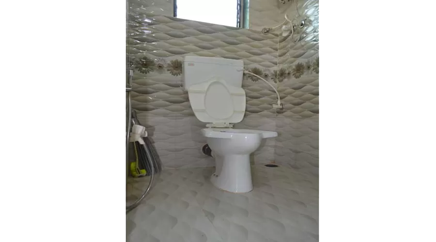 Sea Point in ladghar at hotelinkonkan.com