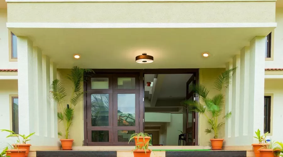 Krishna Kutir nagaon at hotelikonkan.com