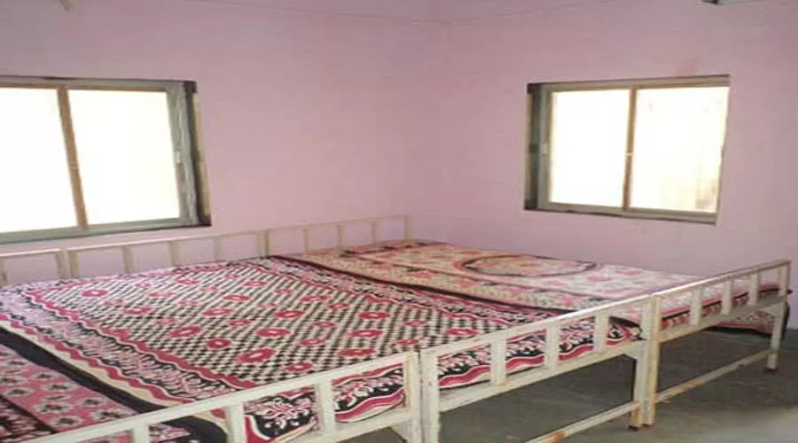 luckys resort near diveagar beach