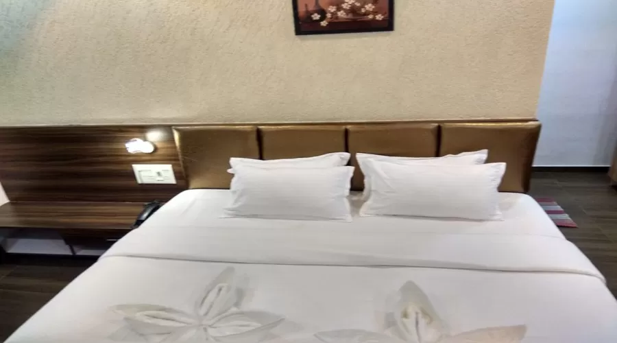 Shree Ganeshkrupa Deluxe at ganpatipule at hotelinkonkan.com