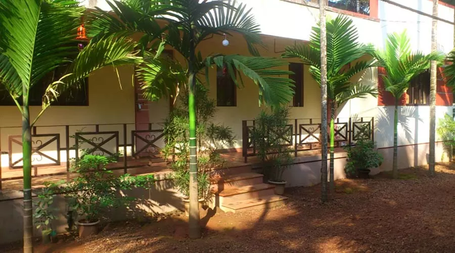 list of hotels in diveagar Naughty Waves Beach Resort in diveagar hotelsinkonkan.in