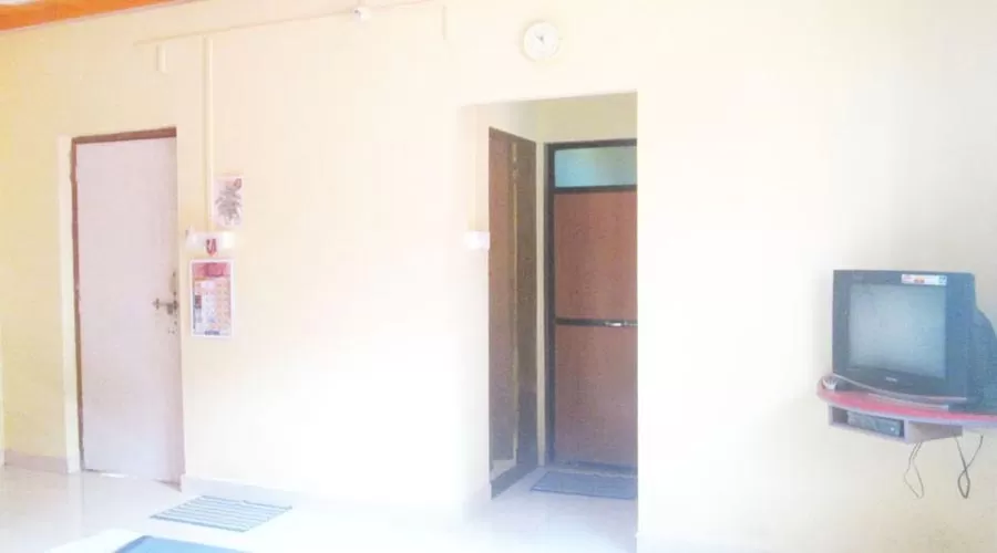 cheapest price hotels in divagar  Naughty Waves Beach Resort hotelsinkonkan.in