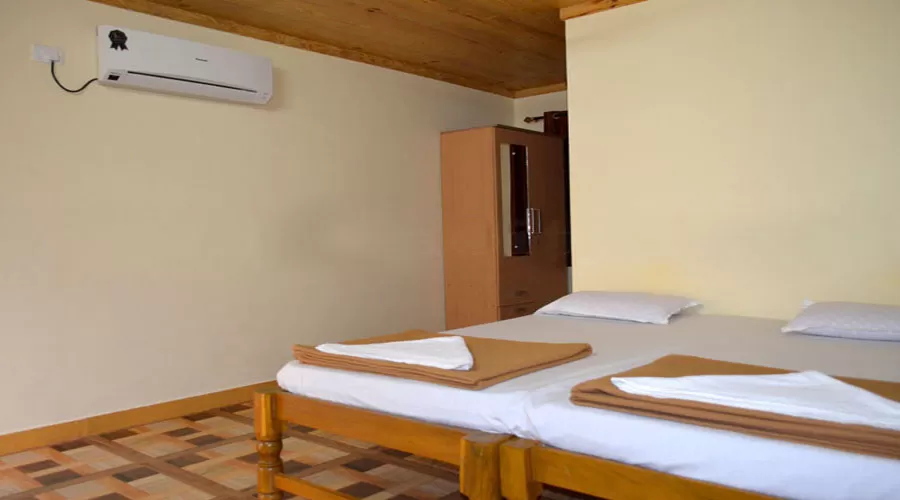 Ac room in tondavali