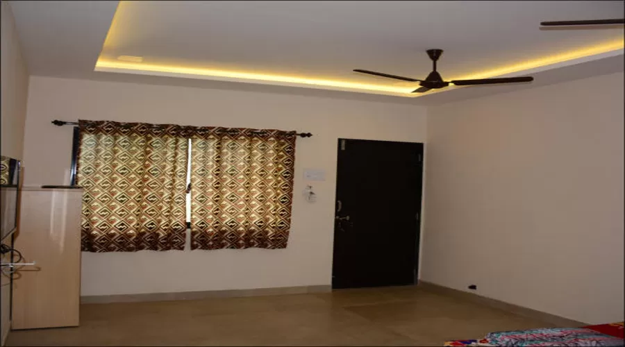 Couple room