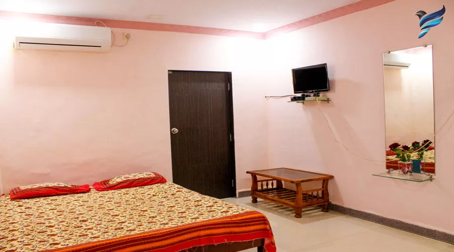 Ac Room in Akshi