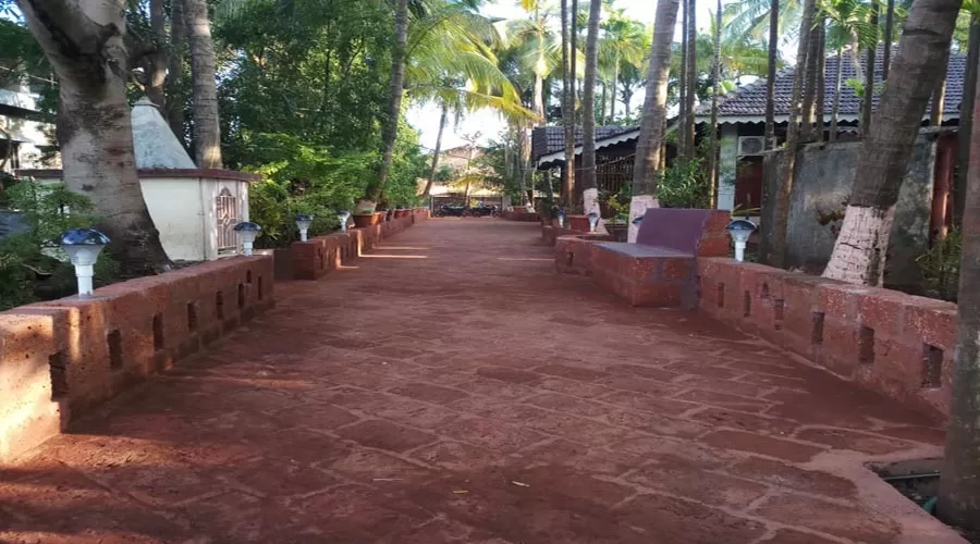 Madhur Smriti harnai