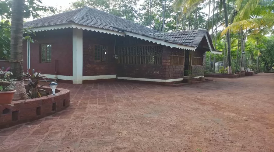 Madhur Smriti harnai