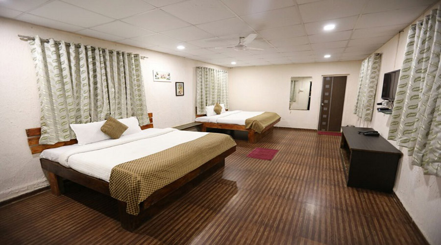 Ac Room in Bhandardara