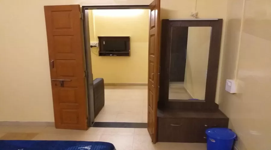 Coconut Crown Beach Resort ganpatipule