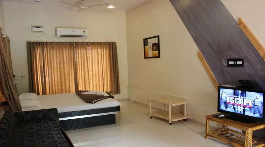 Sea Pearl Resort in mavlan at hotelinkonkan.com