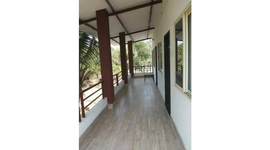 Harsh Holiday Home kihim