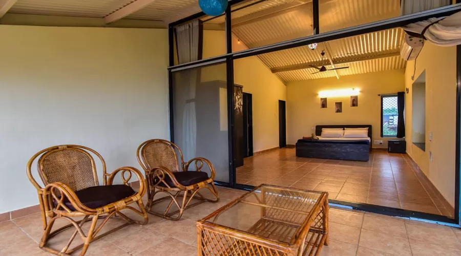 My Red Stone House diveagar