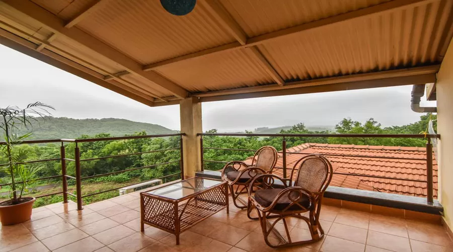 My Red Stone House diveagar