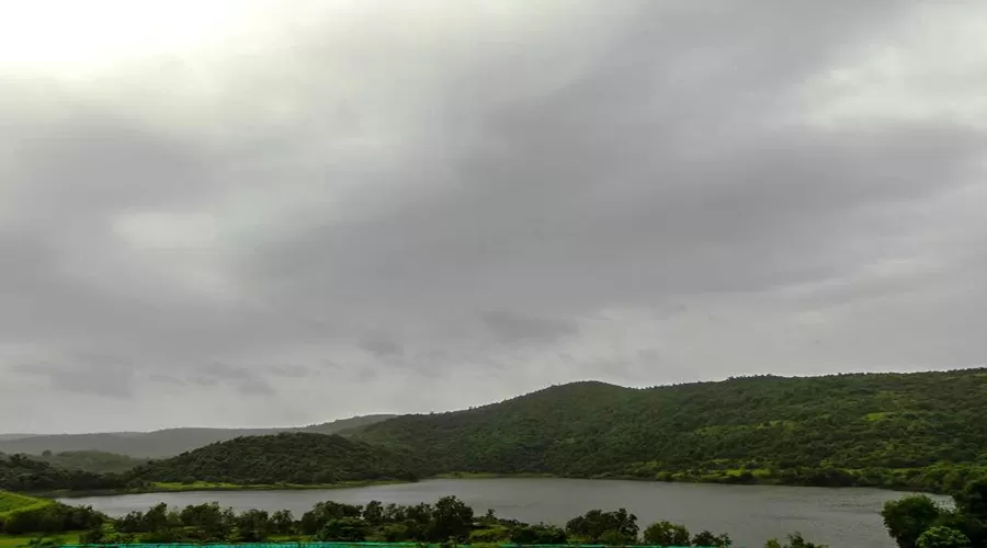 My Red Stone House diveagar