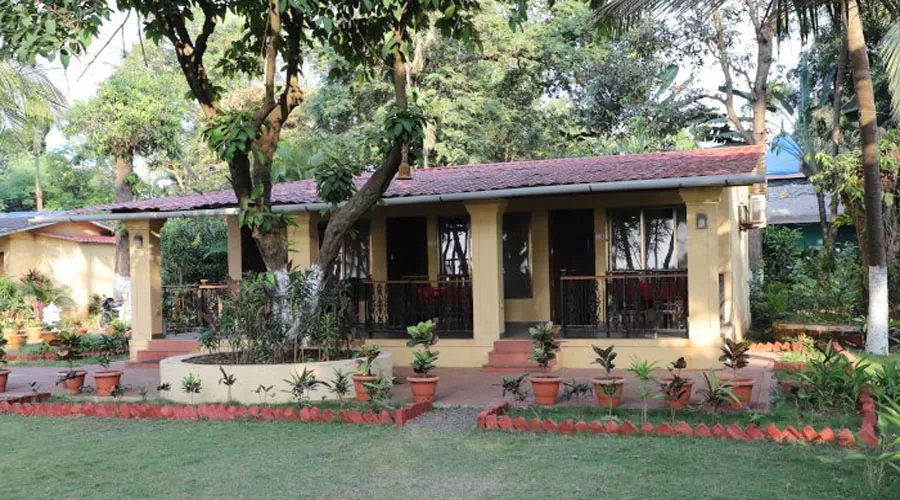 Shaant beach resort sasawane