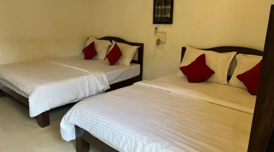 non ac room in ladghar
