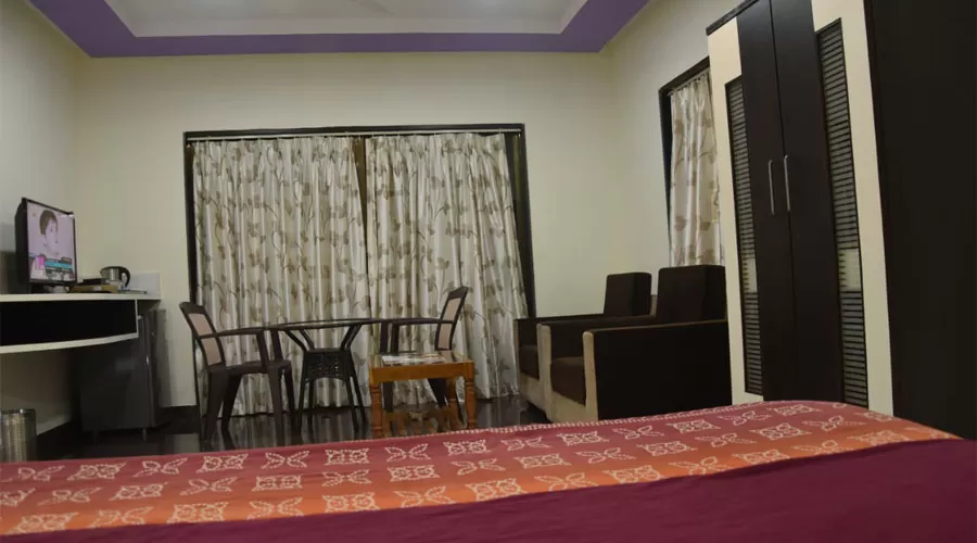 Aryawarta Status Inn dapoli