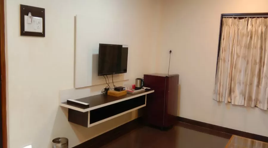 Aryawarta Status Inn dapoli